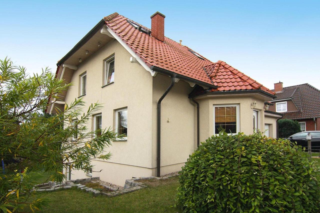 Apartment, Malchow มัลโชว์ ภายนอก รูปภาพ